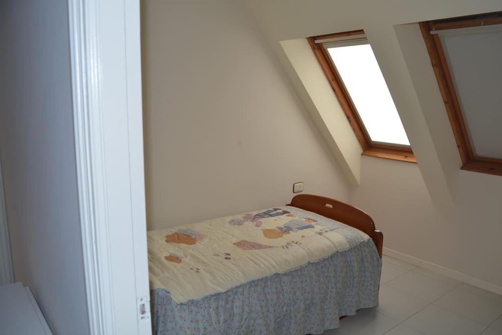 Precioso Atico A Pie De Playa, En Mino. Appartement Buitenkant foto