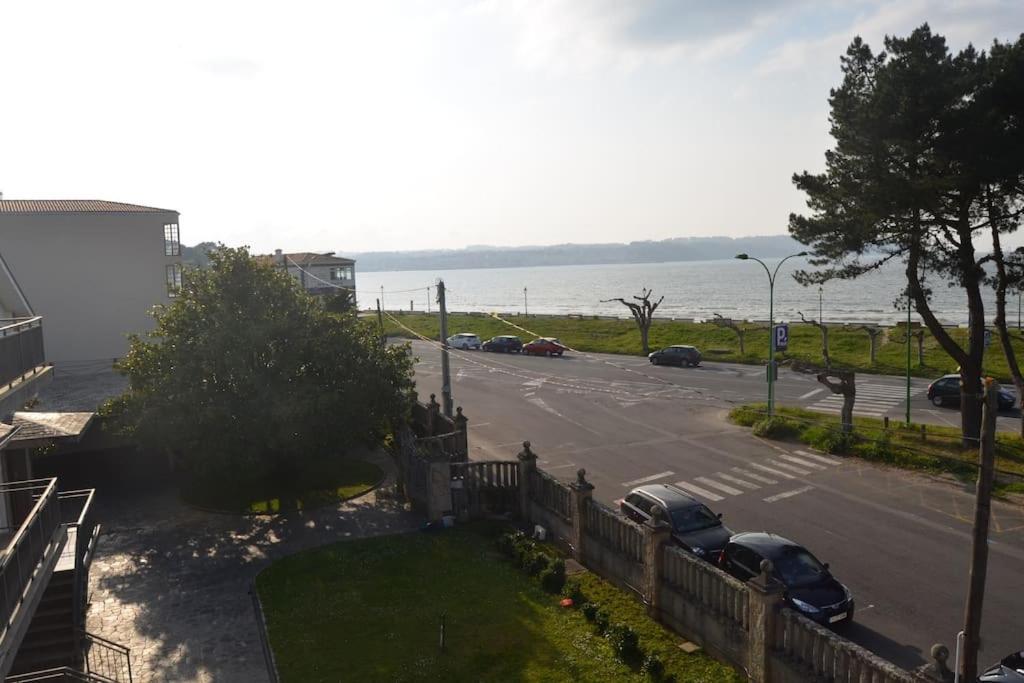 Precioso Atico A Pie De Playa, En Mino. Appartement Buitenkant foto
